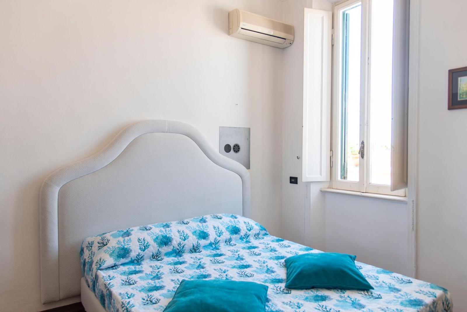 Penthouse Sea View Apartment Lido di Ostia Luaran gambar